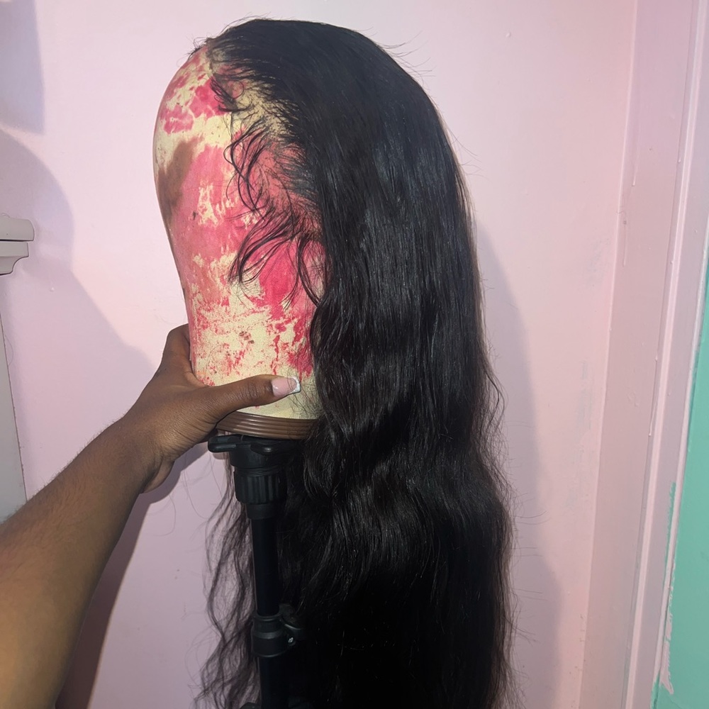 Black wig